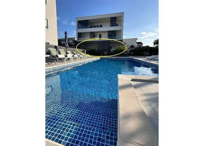 Tribunj S1 * Tribalj