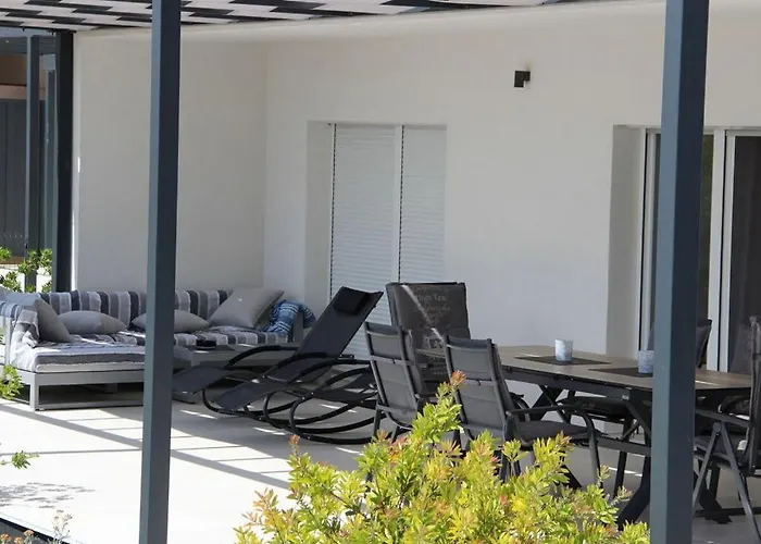 Tribunj S1 Vakantiehuis Tribalj