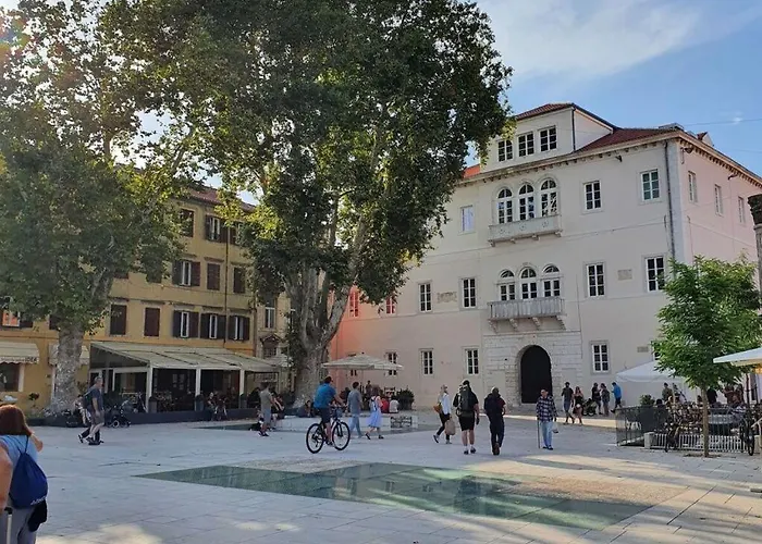 Tribunj S1 Vikendica Tribunj (Sibenik-Knin)